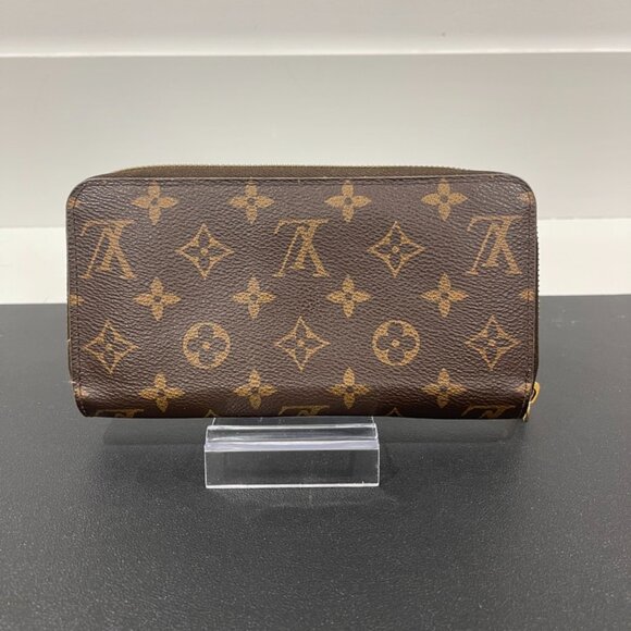 Louis Vuitton Monogram Zippy Wallet (80342) - Picture 2 of 9
